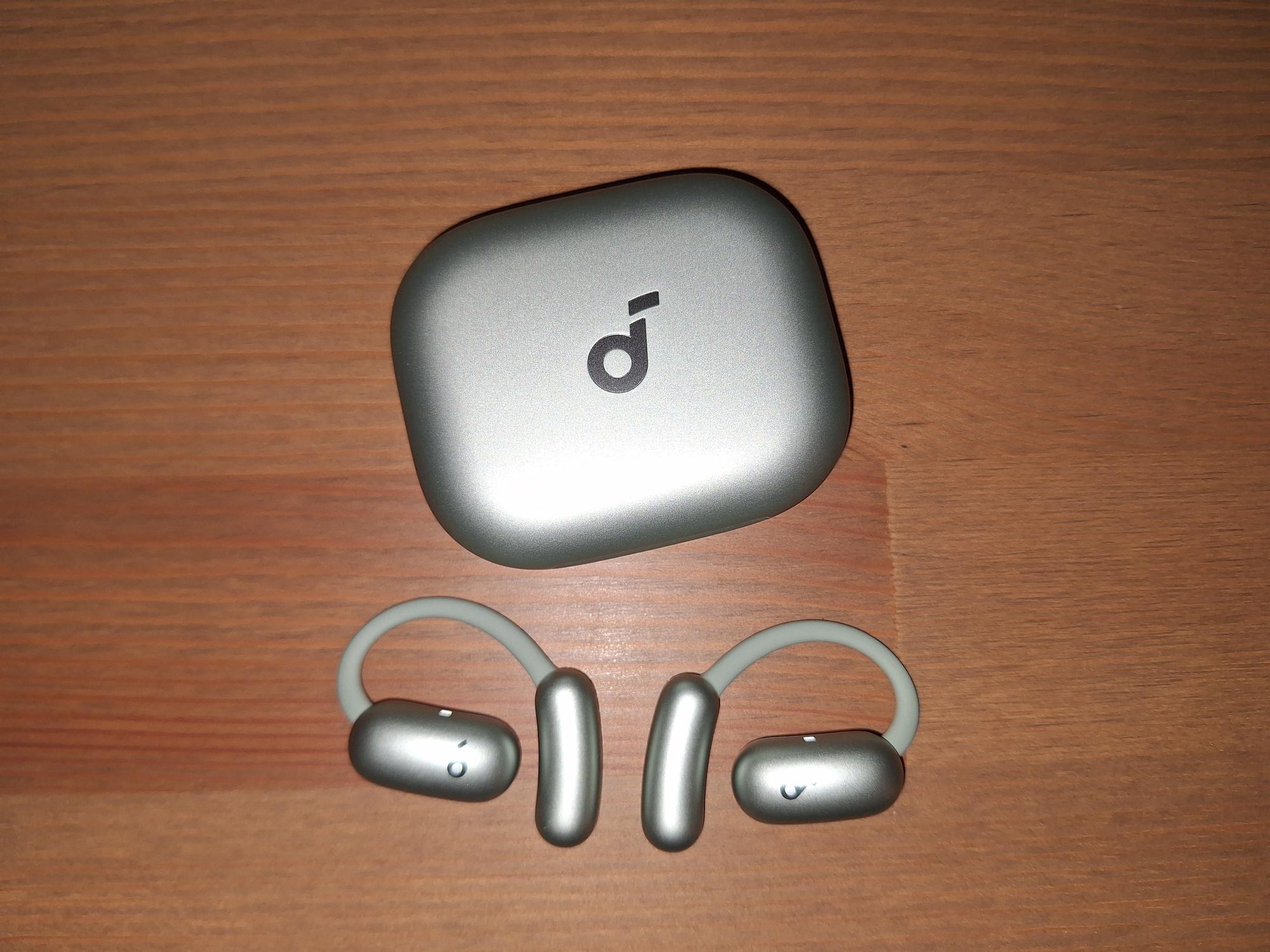 A picture showing my green soundcore AeroFit 2