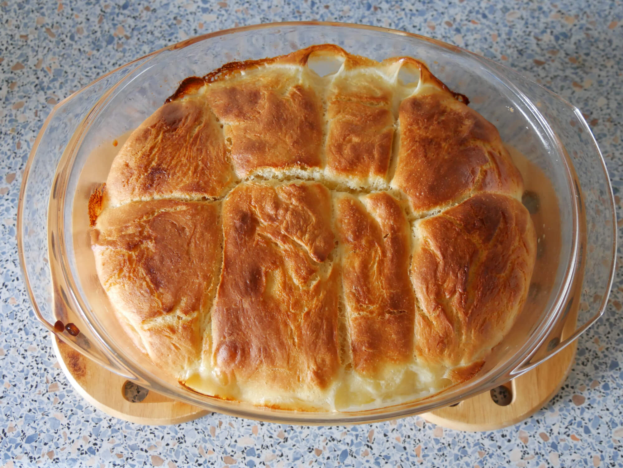 Schüssel mit Dampfnudeln